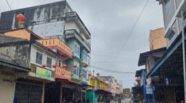 Hujan Iringi Hari Pertama Imlek di Dabo Singkep | f. Redaksi