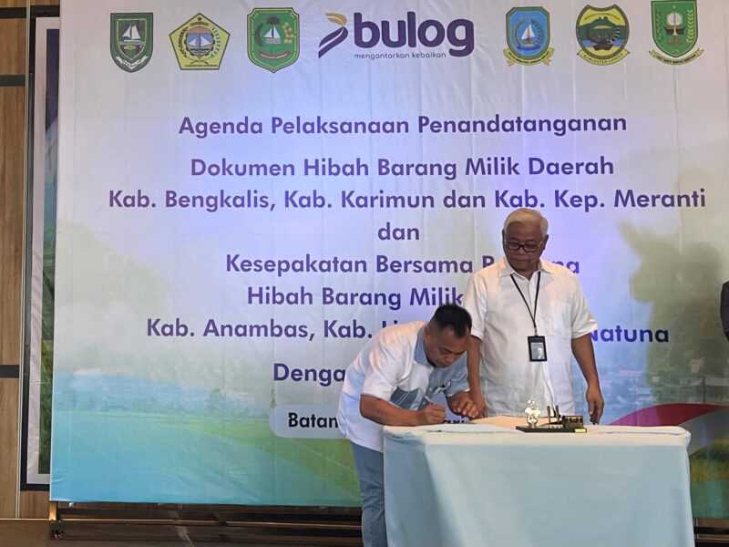 Bupati Lingga Teken Kesepakatan Hibah Tanah dengan Perum Bulog, Perkuat Ketahanan Pangan Daerah | f. Diskominfo Lingga