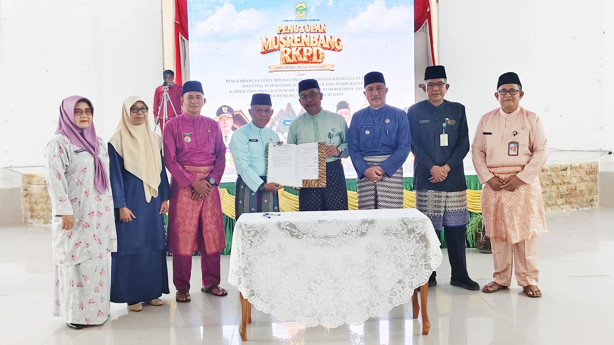Pemerintah Kabupaten Lingga resmi menutup Musrenbang RKPD 2027 di Aula Kantor Bupati Lingga | f. Diskominfo Lingga