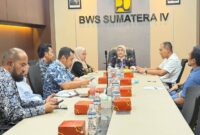 Wakil Bupati Lingga Novrizal melakukan konsultasi ke Balai Wilayah Sungai Sumatera IV untuk mempercepat pembangunan infrastruktur, pengendalian banjir, dan pengelolaan sumber daya air di Kabupaten Lingga | f. Diskominfo Lingga