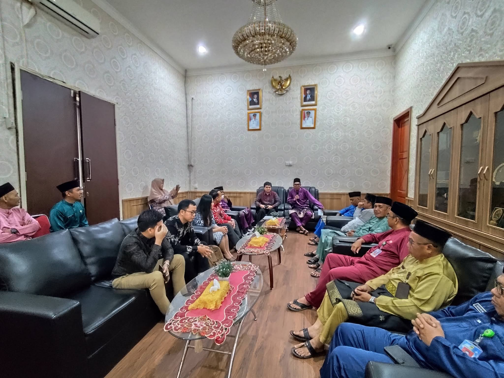 Pemerintah Kabupaten Lingga menggelar entry meeting pemeriksaan interim LKPD 2025 bersama BPK RI. Pemda siap dukung audit demi transparansi dan akuntabilitas keuangan daerah | f. Diskominfo Lingga