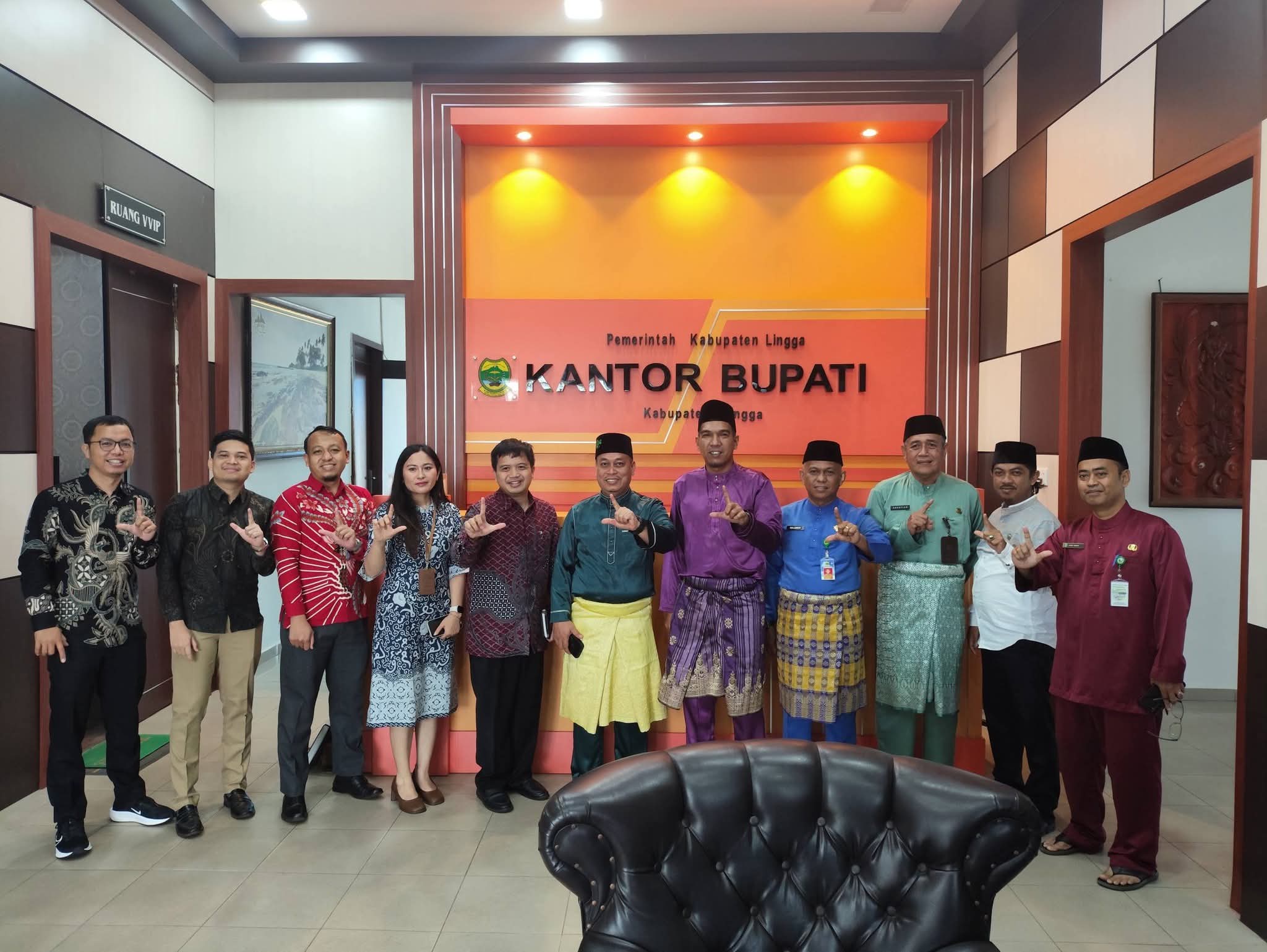 Pemerintah Kabupaten Lingga menggelar entry meeting pemeriksaan interim LKPD 2025 bersama BPK RI. Pemda siap dukung audit demi transparansi dan akuntabilitas keuangan daerah | f. Diskominfo Lingga