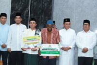 Safari Ramadan 1447 H di Kabupaten Lingga, Ansar Ahmad dan Nyanyang Haris Pratamura pererat silaturahmi dan dukung kegiatan keagamaan melalui bantuan CSR untuk Masjid Babul Ikhlas dan Masjid Al Akhyar | f. Prokopim Lingga