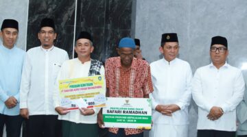 Safari Ramadan 1447 H di Kabupaten Lingga, Ansar Ahmad dan Nyanyang Haris Pratamura pererat silaturahmi dan dukung kegiatan keagamaan melalui bantuan CSR untuk Masjid Babul Ikhlas dan Masjid Al Akhyar | f. Prokopim Lingga