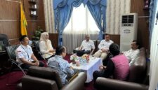 BPJS Ketenagakerjaan Tanjungpinang bersilaturahmi dengan Pemkab Lingga untuk memperkuat jaminan sosial ketenagakerjaan bagi nelayan dan pekerja konstruksi demi kesejahteraan tenaga kerja | f. Prokopim Lingga