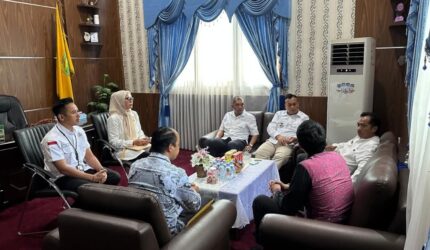 BPJS Ketenagakerjaan Tanjungpinang bersilaturahmi dengan Pemkab Lingga untuk memperkuat jaminan sosial ketenagakerjaan bagi nelayan dan pekerja konstruksi demi kesejahteraan tenaga kerja | f. Prokopim Lingga