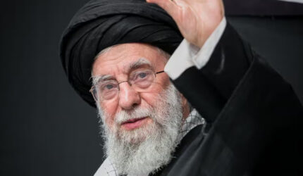 Ayatollah Ali Khamenei merupakan salah satu tokoh paling berpengaruh di Timur Tengah dan dunia Islam | f. Anadolu