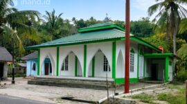Surau Al Mukminun, Kebun Nyiur, Dabo Singkep, Lingga, Kepri | f. Ihand