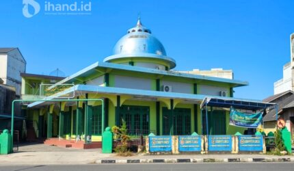 Masjid Al-Fallah, Dabo Singkep, Lingga, Kepri | f. Ihand