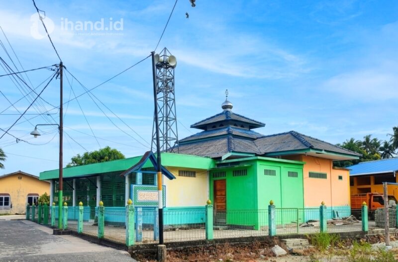 Surau Nurul Islam, Sekop Laut, Dabo Singkep, Lingga, Kepri | f. Ihand