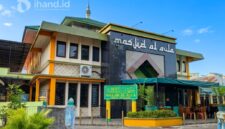 Masjid Al Aula, Masjid Pertama di Dabo Singkep, Lingga, Kepri | f. Ihand