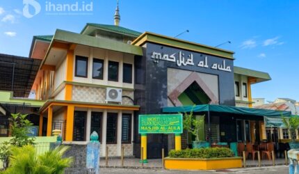 Masjid Al Aula, Masjid Pertama di Dabo Singkep, Lingga, Kepri | f. Ihand