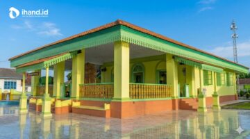 Masjid Sultan Daik Lingga, Kepri | f. Ihand