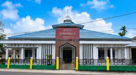 Masjid Babul Khairat Kampung Baru, Dabo Singkep, Lingga, Kepri | f. Ihand