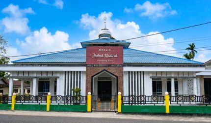 Masjid Babul Khairat Kampung Baru, Dabo Singkep, Lingga, Kepri | f. Ihand