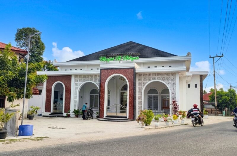 Masjid Al Akhyar Dabo Lama, Dabo Singkep, Kepri | f. Ihand