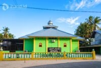 Masjid Al Taqwa, Kampung Biyan, Lingga, Kepri | f. Ihand