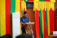 Wakil Bupati Lingga H. Novrizal menghadiri Rapat Paripurna DPRD Lingga yang membahas LKPJ 2025 dan Ranperda Pemberdayaan Ormas sebagai langkah strategis pembangunan daerah | f. Diskominfo Lingga