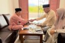 Wakil Bupati Lingga H. Novrizal menunaikan zakat fitrah dan zakat penghasilan melalui BAZNAS Kabupaten Lingga. Ia mengajak masyarakat meningkatkan kepedulian sosial di bulan Ramadan | f. Prokopim Lingga