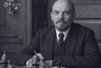 Vladimir Lenin | f. Redaksi