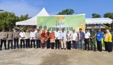 Pemkab Lingga bersama Bank Indonesia Kepri menggelar pasar sembako murah untuk menjaga stabilitas harga, mengendalikan inflasi, dan meningkatkan daya beli masyarakat | f. Diskominfo Lingga