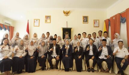 Pengurus YKI Lingga resmi dikukuhkan di Dabo Singkep. Momentum ini disertai pesan penting agar tidak sekadar seremonial, tetapi bergerak nyata dalam pencegahan kanker | f. Sahib