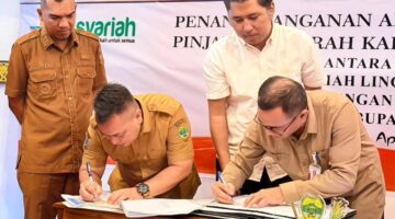 Pemkab Lingga resmi bekerja sama dengan Bank Riau Kepri Syariah untuk pembiayaan pembayaran THR ASN. Langkah ini diambil agar hak pegawai tetap terpenuhi dan ekonomi daerah tetap bergerak | f. Diskominfo Lingga