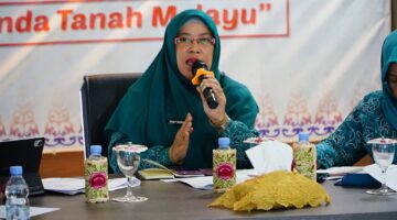 PKK Kabupaten Lingga menggelar rapat pembentukan Kampung CERIA, Lomba Vlog, dan persiapan Hari Posyandu Nasional 2026. Program ini fokus pada penguatan pelayanan dasar dan peran masyarakat | f. Diskominfo Lingga