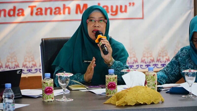 PKK Kabupaten Lingga menggelar rapat pembentukan Kampung CERIA, Lomba Vlog, dan persiapan Hari Posyandu Nasional 2026. Program ini fokus pada penguatan pelayanan dasar dan peran masyarakat | f. Diskominfo Lingga