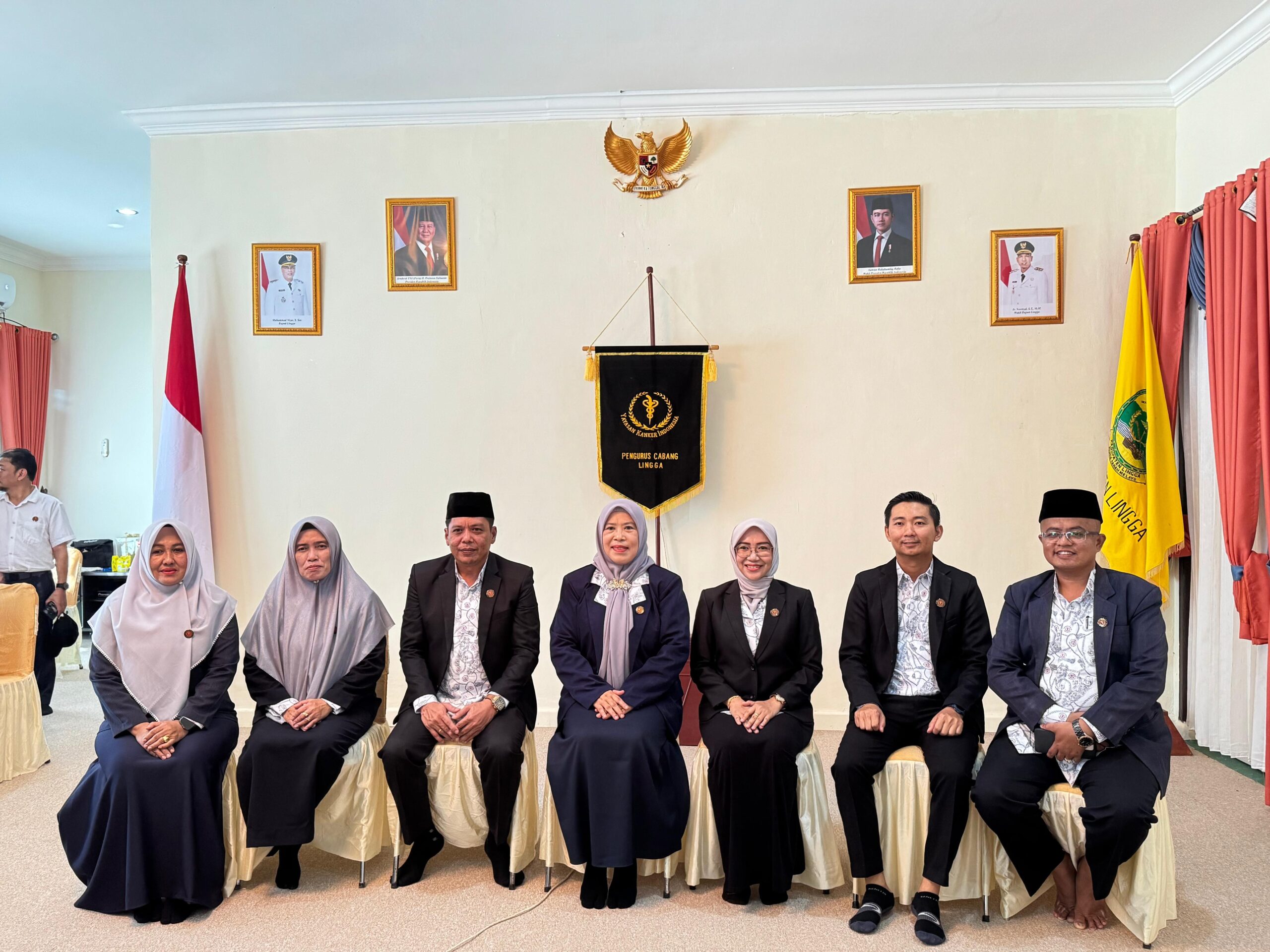 Pengurus YKI Lingga resmi dikukuhkan di Dabo Singkep. Momentum ini disertai pesan penting agar tidak sekadar seremonial, tetapi bergerak nyata dalam pencegahan kanker | f. Sahib