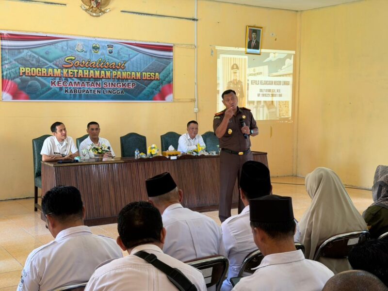 Kejaksaan Negeri Lingga sosialisasikan program ketahanan pangan desa di Kecamatan Singkep. Kajari Rully Afandi tekankan pentingnya perencanaan, pengawasan, dan pemanfaatan dana desa yang tepat sasaran | f. Redaksi
