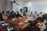 Bandara Dabo Singkep mewakili Kepulauan Riau dalam program Bandara Sehat nasional Kementerian Kesehatan. Target 10 ribu poin, seluruh instansi dilibatkan | f. Wandy