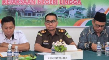 Rapat PAKEM Lingga 2026 menyimpulkan kondisi keagamaan masyarakat aman dan kondusif. Pengawasan media sosial akan diperkuat untuk antisipasi paham radikal | f. Vatawari