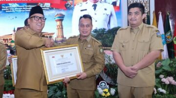 Bangga! Pemkab Lingga Digannjar Penghargaan IKPD Saat Musrenbang Kepri 2026