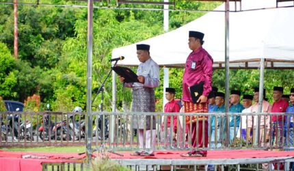 Pemkab Lingga menggelar upacara Hardiknas 2026 dengan penegasan bahwa pendidikan adalah fondasi utama bangsa | f. Diskominfo Lingga