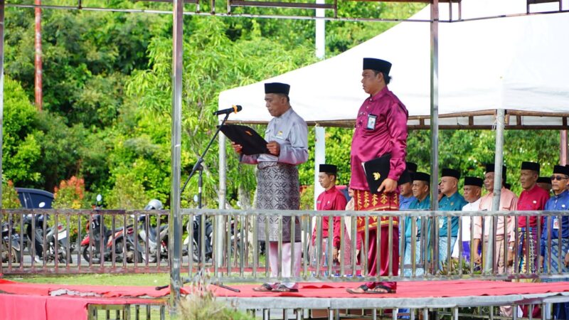 Pemkab Lingga menggelar upacara Hardiknas 2026 dengan penegasan bahwa pendidikan adalah fondasi utama bangsa | f. Diskominfo Lingga