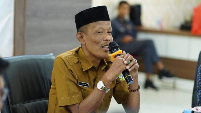 Sekretaris Daerah Kabupaten Lingga, H. Armia, menegaskan bahwa sektor kesehatan tetap menjadi prioritas utama pemerintah daerah, meskipun di tengah keterbatasan kondisi ekonomi | f. Diskominfo Lingga