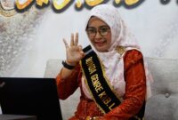 Pemerintah Kabupaten Lingga sukses menggelar Pemilihan Duta GenRe 2026 secara daring. Aan Pramansyah dan Josevia Natanya Ambar Ginting terpilih sebagai Juara I dan siap mewakili Lingga ke tingkat Provinsi Kepri | f. Diskominfo Lingga