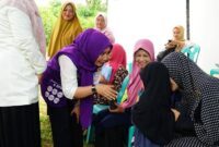 Kabupaten Lingga mencatat prestasi membanggakan dengan menjadi penyumbang terbesar Posyandu aktif di Kepulauan Riau pada Semarak Hari Posyandu Nasional 2026. Sebanyak 170 Posyandu aktif ikut mendukung pelayanan masyarakat berbasis 6 SPM | f. Diskominfo Lingga