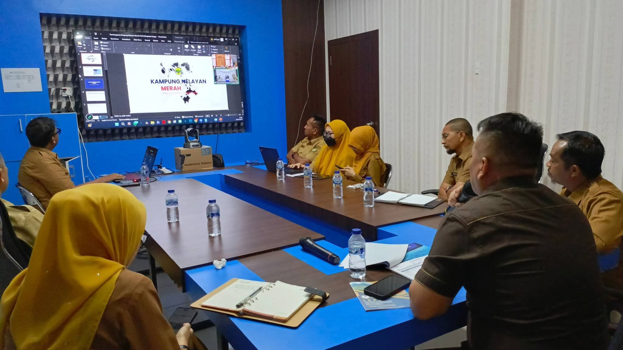Bupati Lingga Muhammad Nizar mengikuti rapat bersama Pemprov Kepri membahas kelengkapan data usulan pembangunan KNMP | f. Diskominfo Lingga