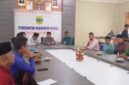 Pemkab Lingga menggelar rapat persiapan pelaksanaan Sholat Idul Adha 1447 H dan malam takbiran 2026. Takbir keliling dipastikan tetap berlangsung dengan menjaga ketertiban dan kekhusyukan | f. Diskominfo Lingga