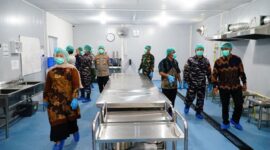 Asisten I Pemerintahan dan Kesra Kabupaten Lingga Gandime Diyanto menghadiri peresmian SPPG Yayasan Kemala Bhayangkari Polres Lingga di Desa Duara, Lingga Utara | f. Diskominfo Lingga