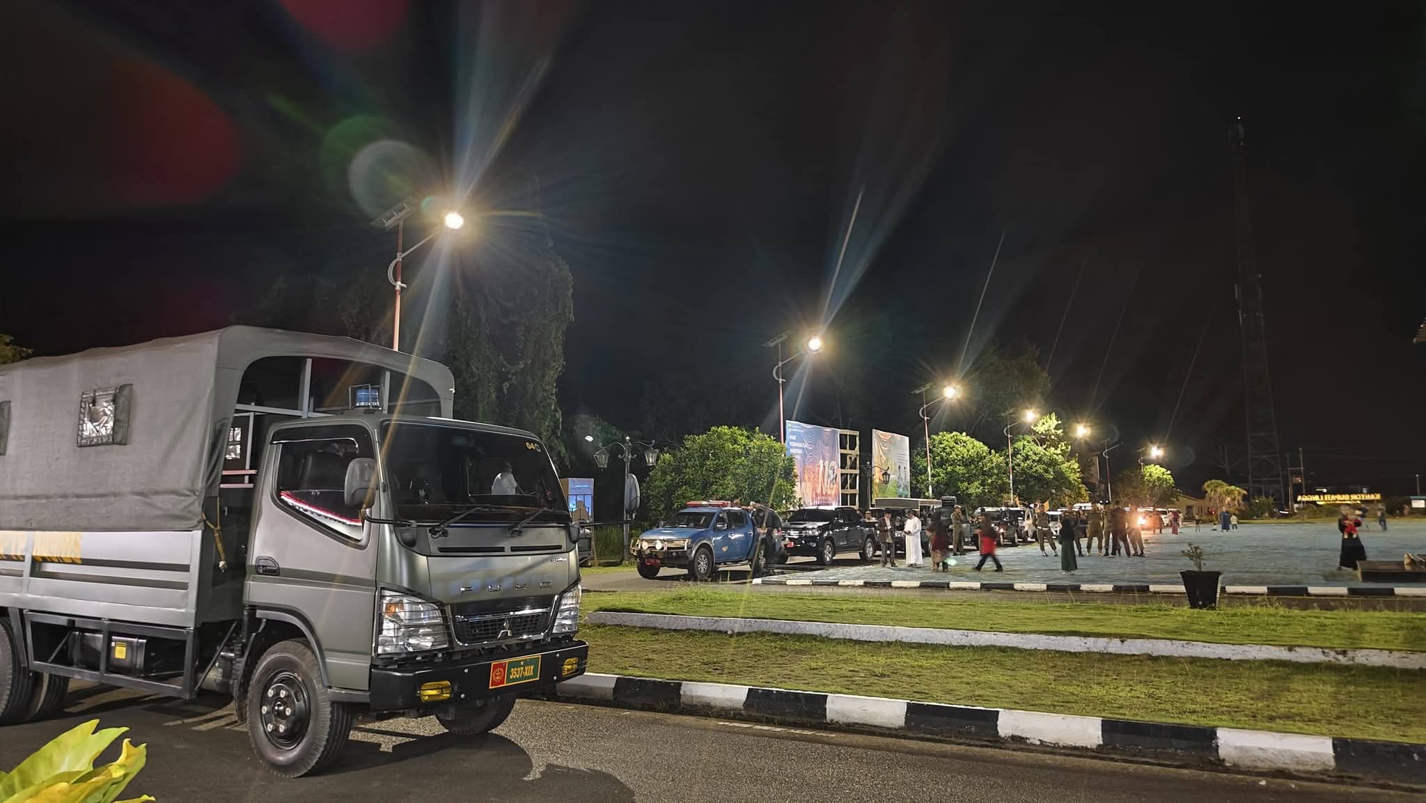 Pemerintah Kabupaten Lingga menggelar pelepasan Pawai Takbir Keliling Hari Raya Idul Adha 2026 di Halaman Kantor Bupati Lingga | f. Diskominfo Lingga