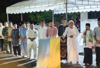 Pemerintah Kabupaten Lingga menggelar pelepasan Pawai Takbir Keliling Hari Raya Idul Adha 2026 di Halaman Kantor Bupati Lingga | f. Diskominfo Lingga