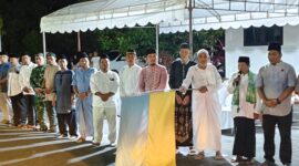Pemerintah Kabupaten Lingga menggelar pelepasan Pawai Takbir Keliling Hari Raya Idul Adha 2026 di Halaman Kantor Bupati Lingga | f. Diskominfo Lingga