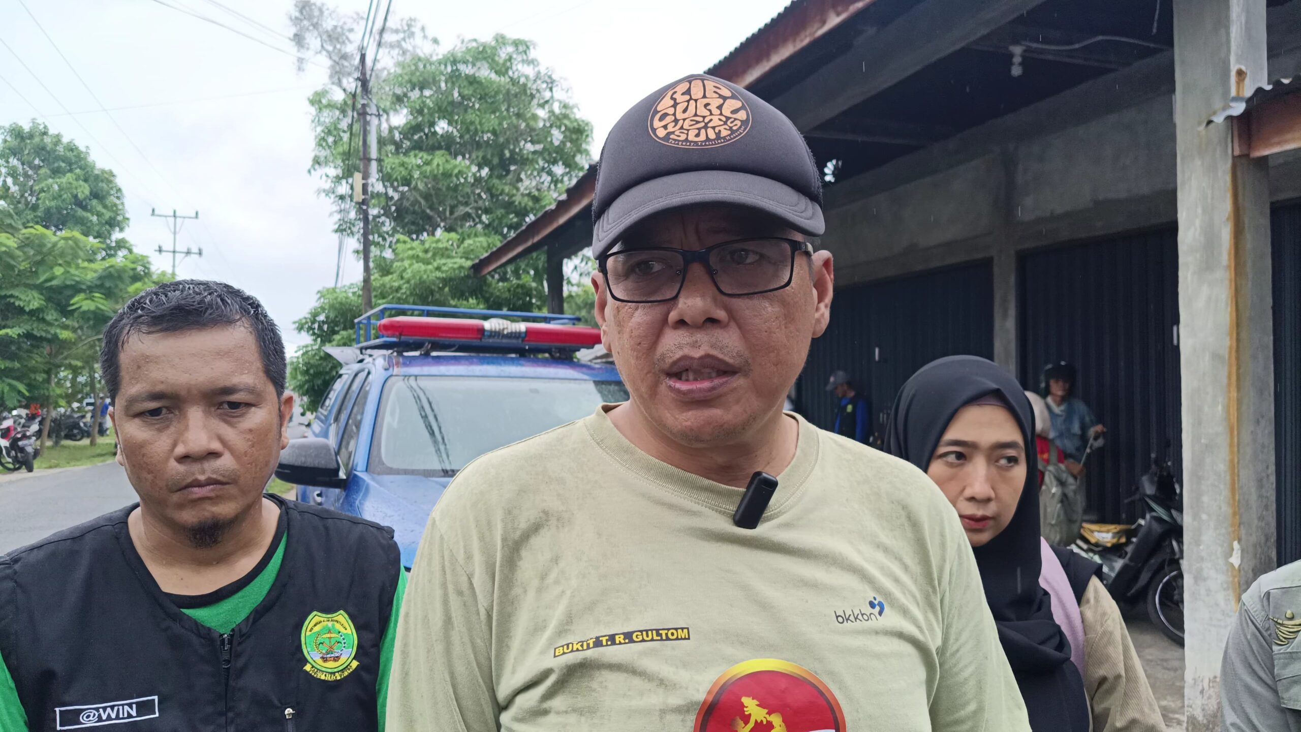 Kepala DKPPKB Lingga, dr. Bukit Tua Rayanto Gultom | f. Wandy