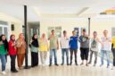 Yayasan Kanker Indonesia (YKI) Kabupaten Lingga menggelar gotong royong membersihkan sekretariat baru di Dabo Singkep. Kegiatan ini menjadi langkah awal memperkuat deteksi dini dan pencegahan kanker di masyarakat | f. Redaksi