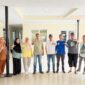 Yayasan Kanker Indonesia (YKI) Kabupaten Lingga menggelar gotong royong membersihkan sekretariat baru di Dabo Singkep. Kegiatan ini menjadi langkah awal memperkuat deteksi dini dan pencegahan kanker di masyarakat | f. Redaksi