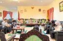 Pemerintah Kabupaten Lingga melalui Satgas MBG menggelar audiansi bersama Kepala KPPG membahas progres pembangunan Dapur 3T dan percepatan program Makan Bergizi Gratis demi meningkatkan kualitas gizi masyarakat | f. Redaksi