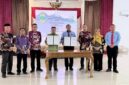 Pemerintah Kabupaten Lingga dan Kejaksaan Negeri Lingga menandatangani Nota Kesepahaman bidang Perdata dan Tata Usaha Negara. Kerja sama ini bertujuan memperkuat pendampingan hukum serta mendukung tata kelola pemerintahan yang baik | f. Diskominfo Lingga